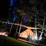 Glamping Lesny Duch Luxury tent