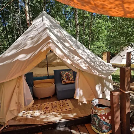 Glamping Lesny Duch Luxury tent Stola