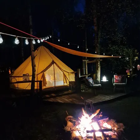 Роскошный шатер Glamping Lesny Duch Штола